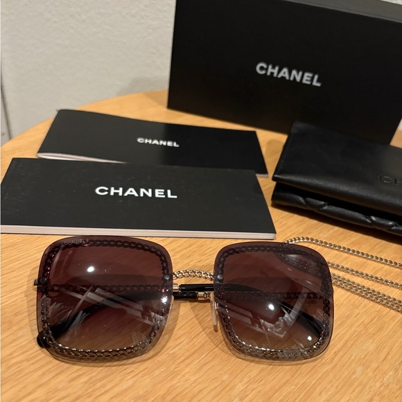 Chanel Classic Square Sunglasses with Chain 4244 - Picture 2 of 12